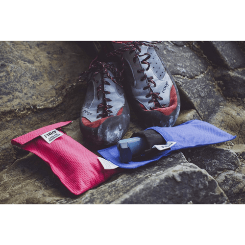 حافظة فريو احمر ( قلم واحد )