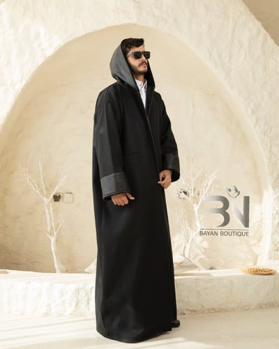 فروة رجالي أسود