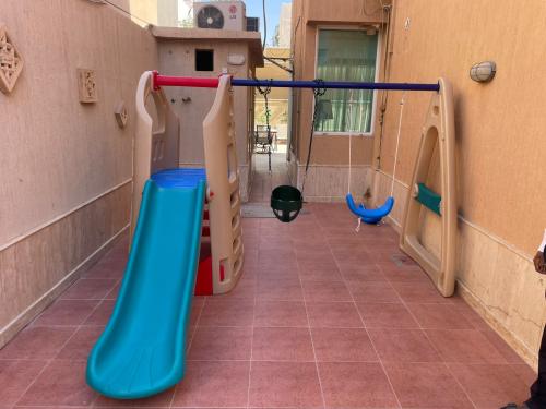 زحليقة و مرجيحة كبار و اطفال