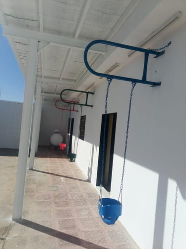 مرجيحة جدارية كرسي حافظة اطفال صغار