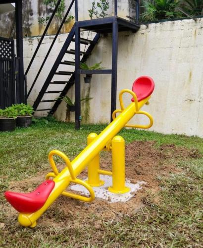 ميزان لعبة التوازن 2 كرسي