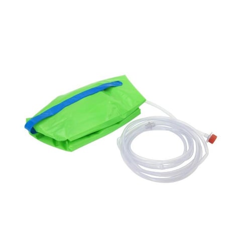 دودج مع مقاعد وكورة ماء