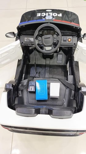 سيارة اطفال شرطة