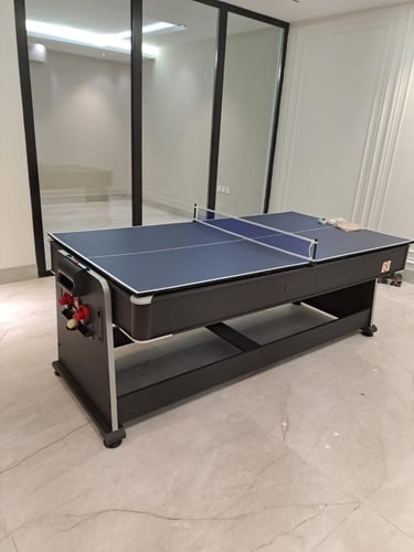 بلياردو وهوكي وتنس وطاولة طعام