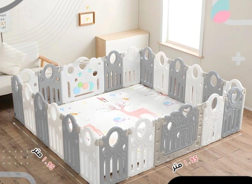 بيت حاجز اطفال مع باب