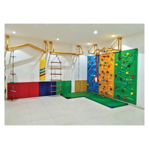 جدار التسلق المرح للأطفال – 230×115 سم