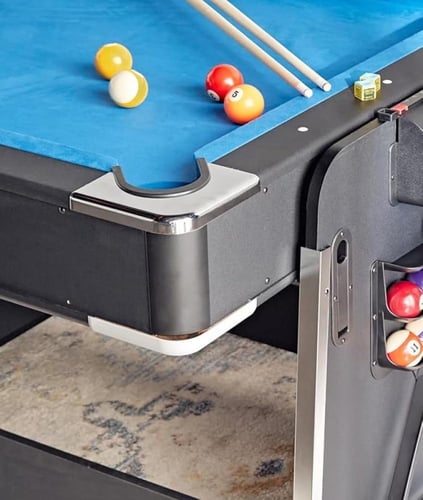 بلياردو وهوكي وتنس وطاولة طعام