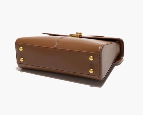 حقيبة يد ( بني غامق )