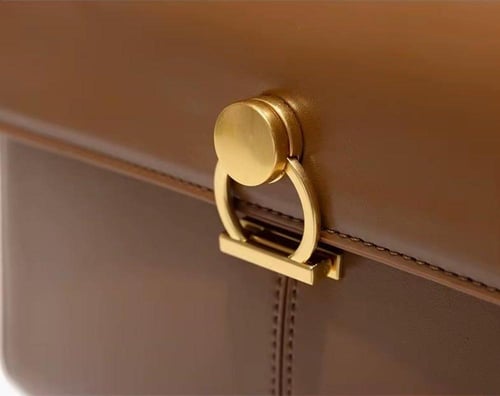 حقيبة يد ( وردي )