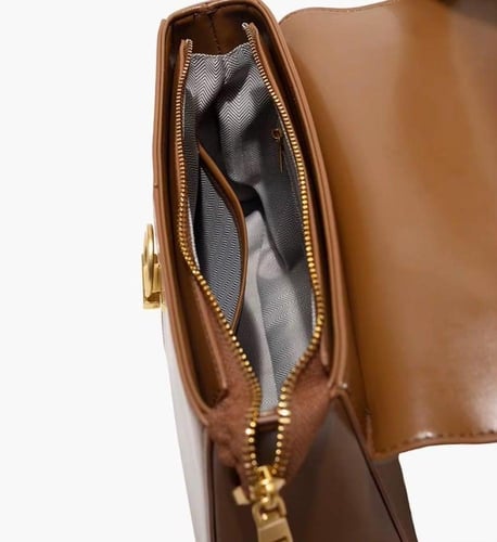 حقيبة يد ( بني غامق )