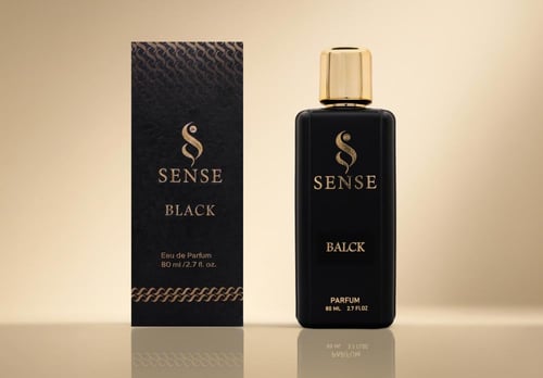 BLACK عطر فرنسي للجنسين التركيبة : توت - جلد - زعف...