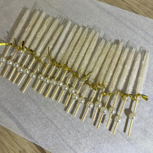 اعواد سكر ملونة او سادة"بتغليف"