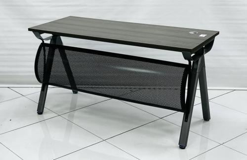 مكتب مدرسي مقاس 140*60*75