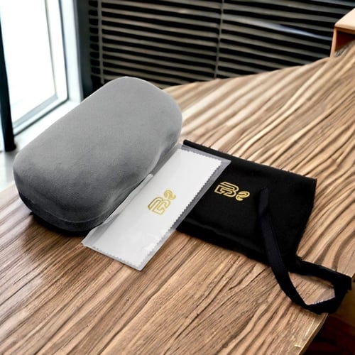 نظارة شمسية ماركة B2