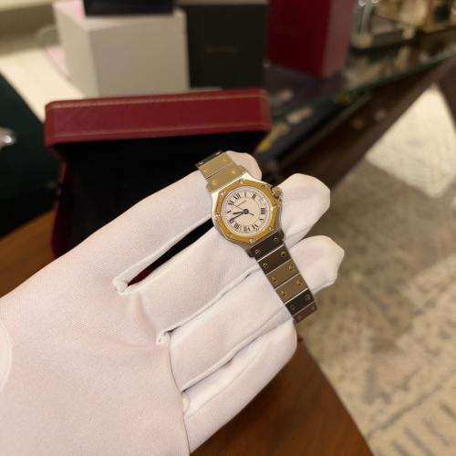 كارتييه سانتوس ستيل وذهب