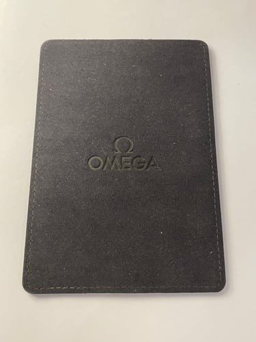 حافظة بطاقات اوميغا اصلية