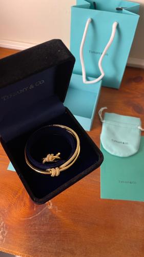 اسواره TIFFANY
