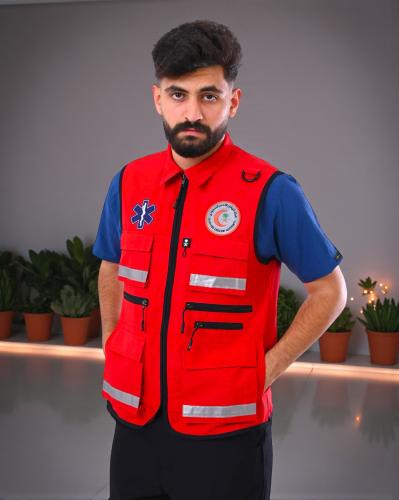 سترة مسعف الهلال الاحمر 25 مطورة