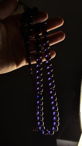 سبحة زعفران حرباء