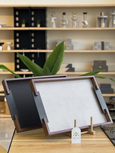 صينية تقديم من الخشب والجلد