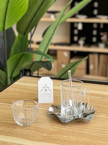 طقم شاهي وقهوة 24 قطعة باللون الفضي الأنيق