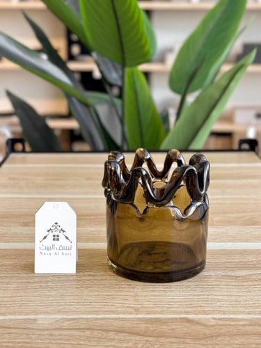 آنية تقديم وديكور زجاجية بتصميم مميز