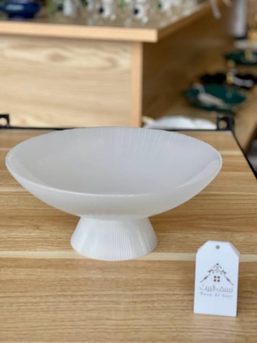 حامل ضيافة زجاجي بلون ثلجي