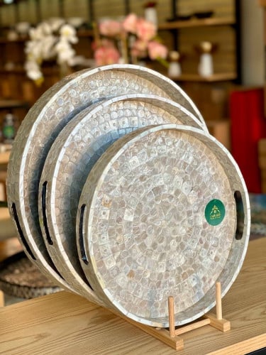 صينية صدفية دائرية رمادي