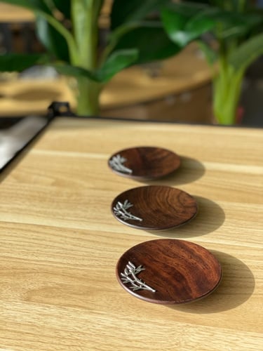 قواعد فناجيل خشب -كوسترات (6 حبات )