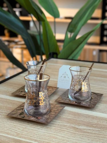 طقم شاهي 18 قطعة وبلون روز قولد