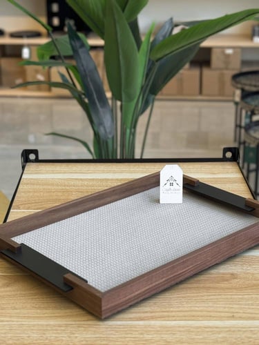 صينية تقديم من الخشب والجلد