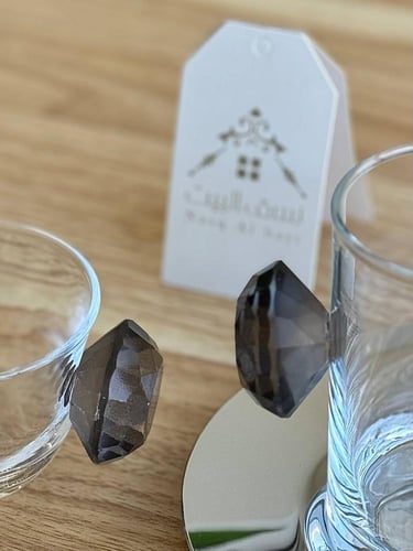 طقم 18 قطعة مع مسكة ألماسية رمادية