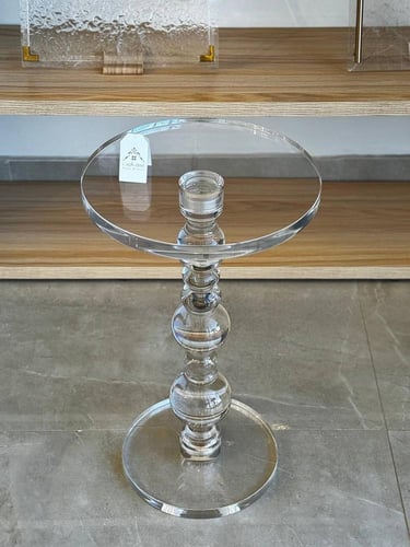 طاولة خدمة أو جانبية من الاكريليك الشفاف