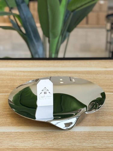 صحن تقديم ستيل فضي وبشكل دائري