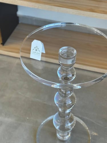 طاولة خدمة أو جانبية من الاكريليك الشفاف