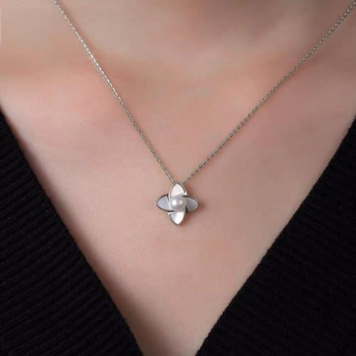 نصف طقم لؤلؤ مياه عذبة وأقراط مرصعة للنساء فضة عيا...