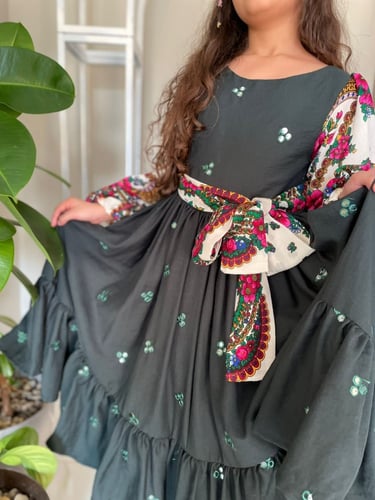 فستان اليوم الوطني