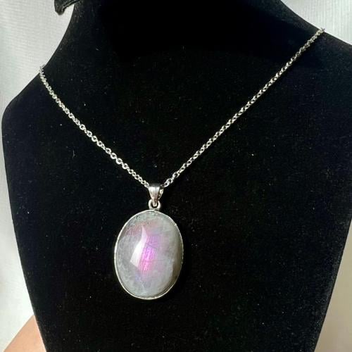 سلسال لابرادوريت بنفسجي