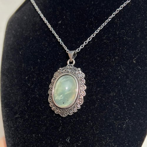 سلسال بريهنايت prehnite