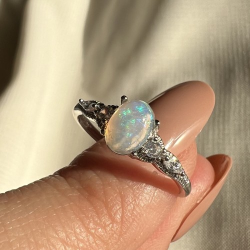 خاتم اوبال طبيعي