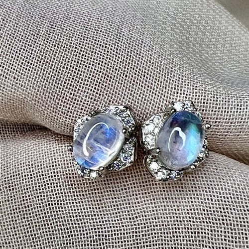 اقراط حجر القمر فضة 925