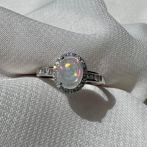 خاتم اوبال ابيض عالي الجودة فضة