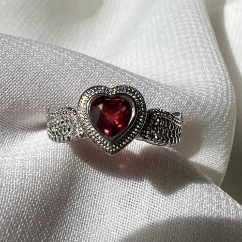 خاتم قارنيت