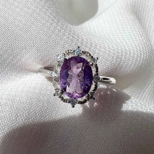 خاتم امثيست