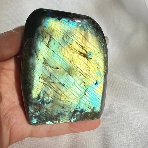 لابرادوريت ازرق عالي الجودة