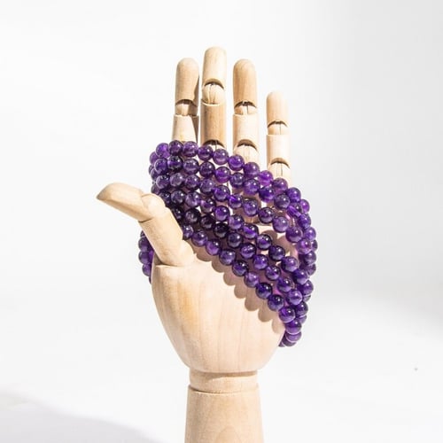 اسوارة امثيست