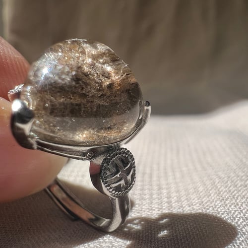 خاتم فانتوم كوارتز طبيعي وعالي الجودة