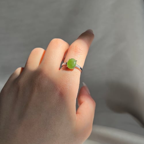 خاتم Jade يشيم اخضر طبيعي