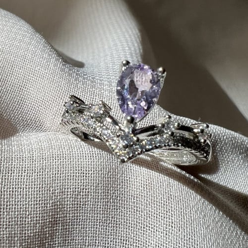 خاتم امثيست