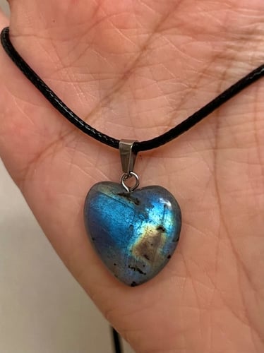 سلسال لابرادوريت طبيعي